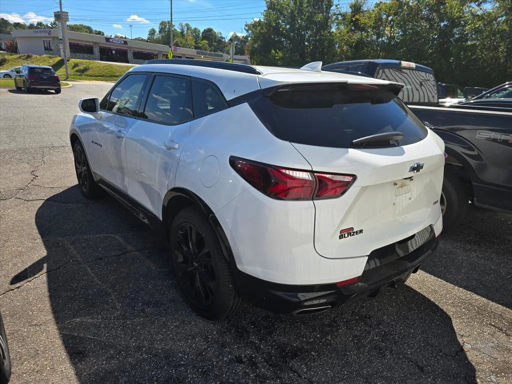 Used 2019 White Chevrolet RS image 14
