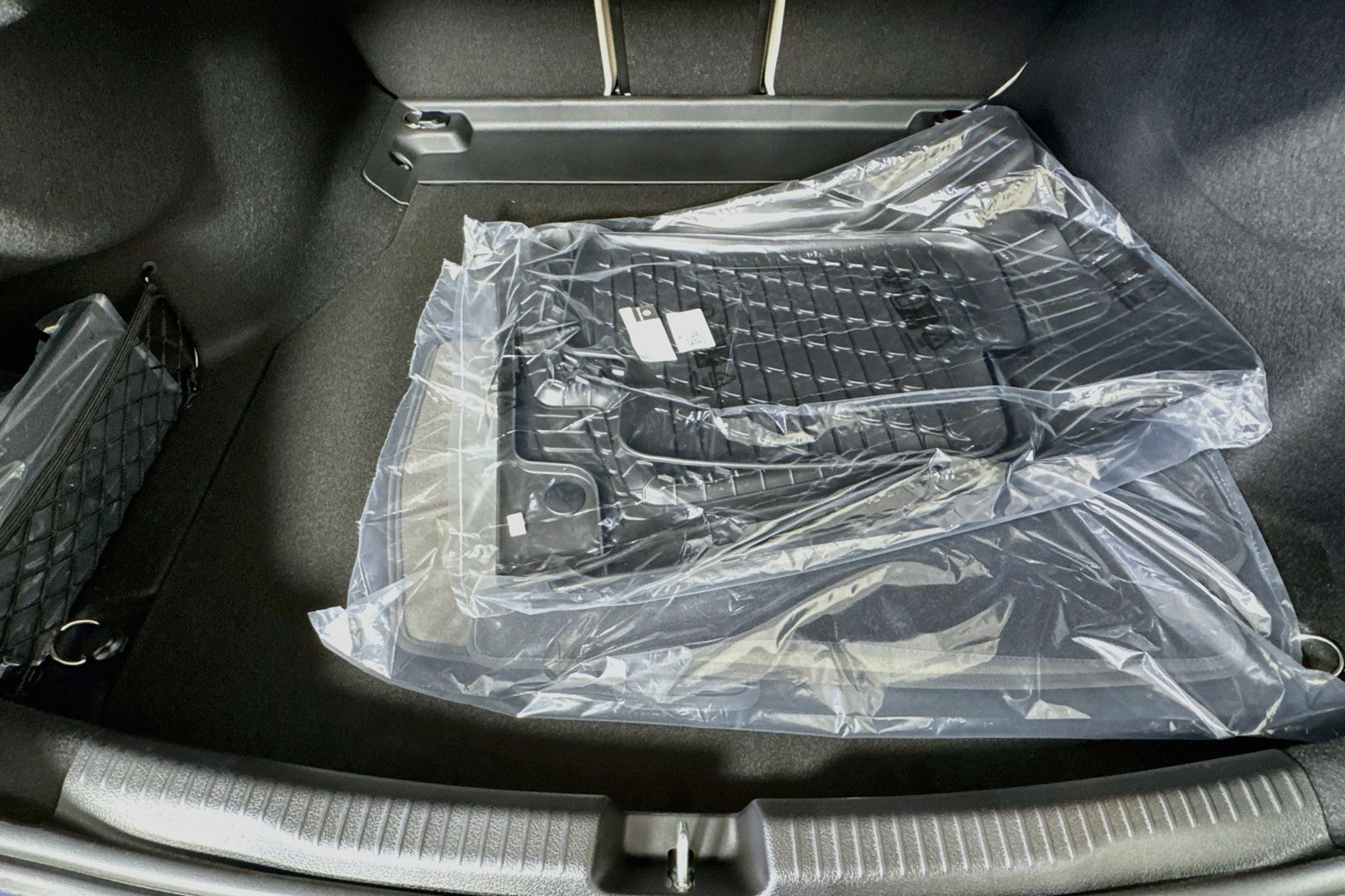 New 2026 Twilight Blue Metallic Mercedes-Benz C 300 image 24
