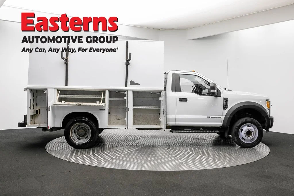 Used 2017 White Ford XL image 22