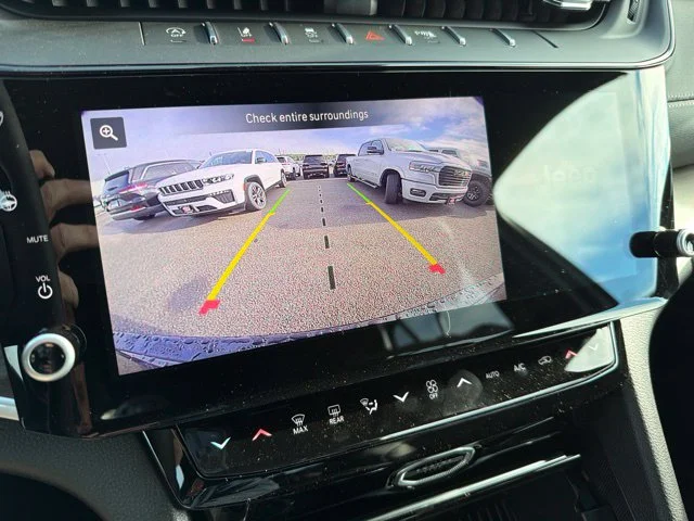 New 2027 Black Jeep Laredo Altitude image 16