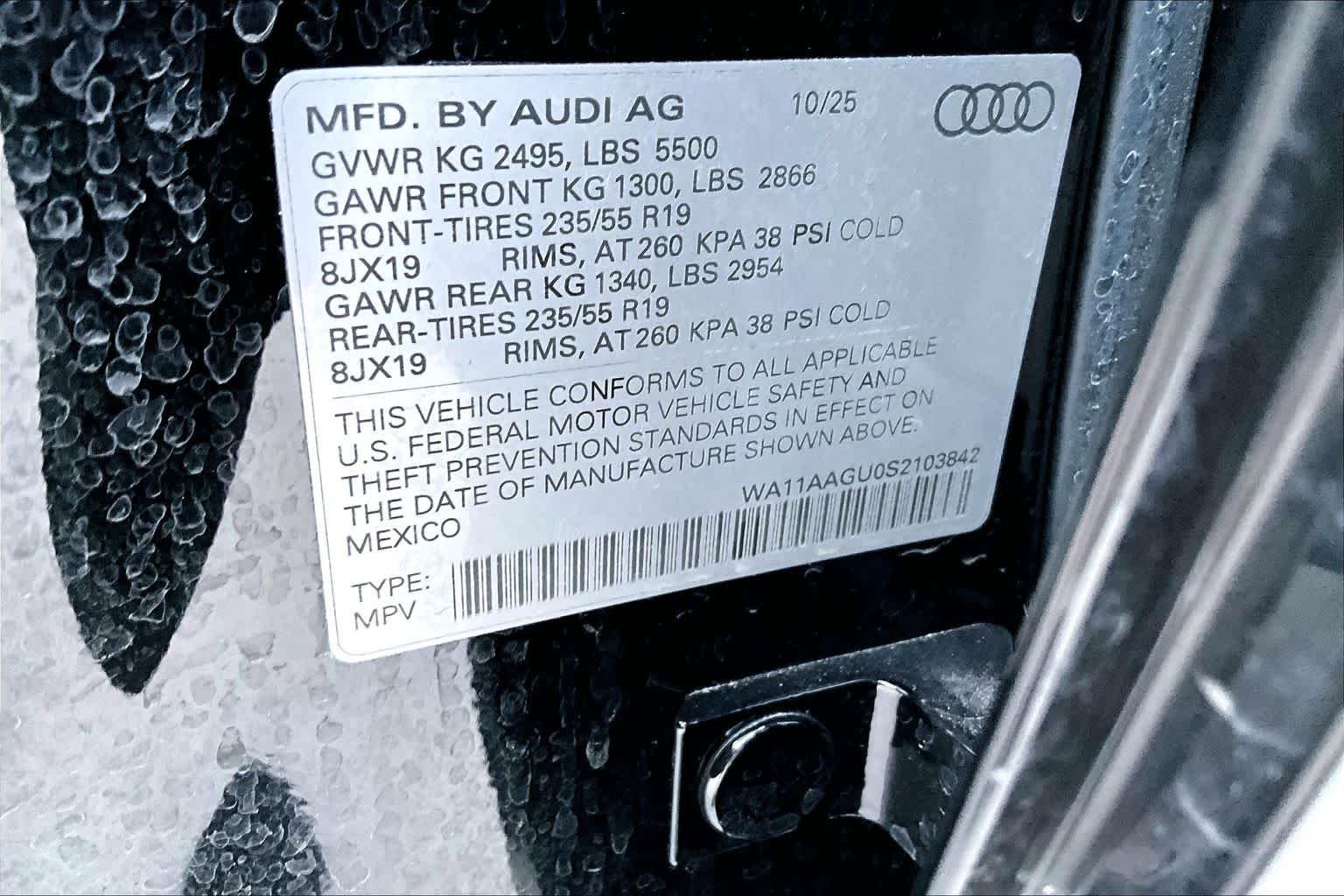 Used 2025 Mythos Black Metallic Audi Premium image 34
