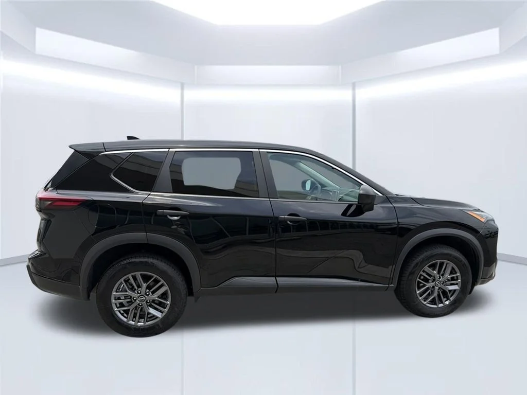 Used 2024 Black Nissan S image 8