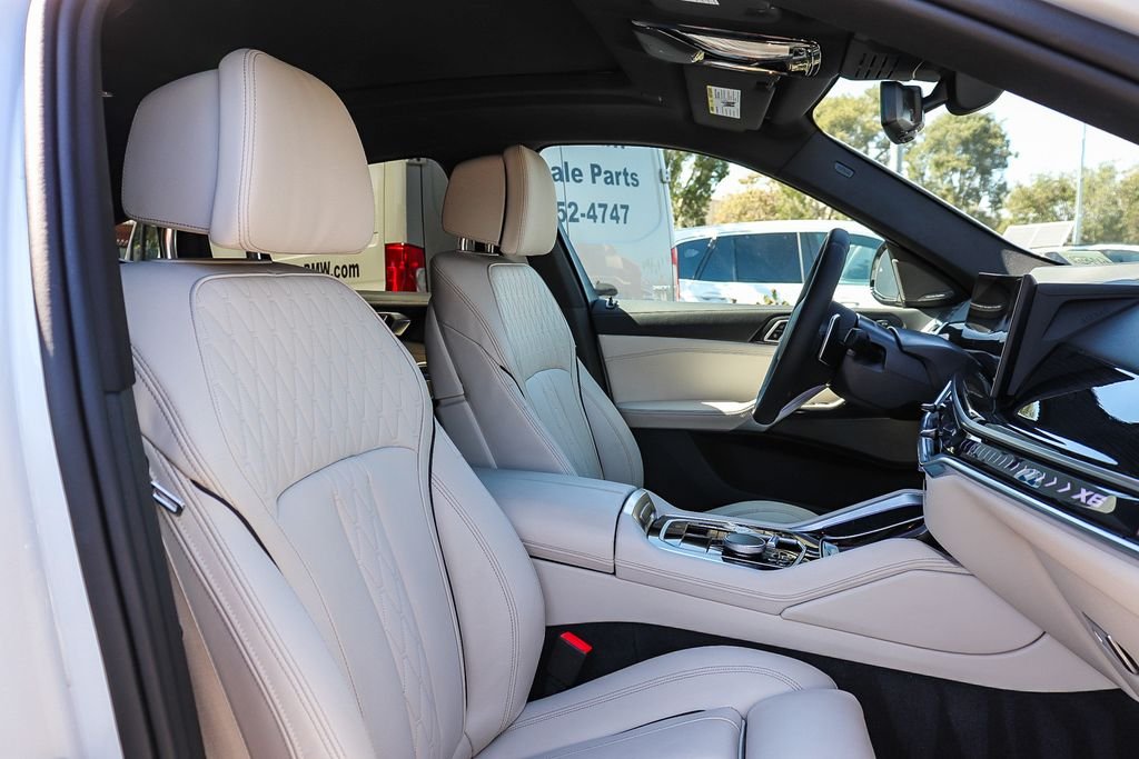 Certified Used 2025 Alpine White BMW xDrive40i image 14