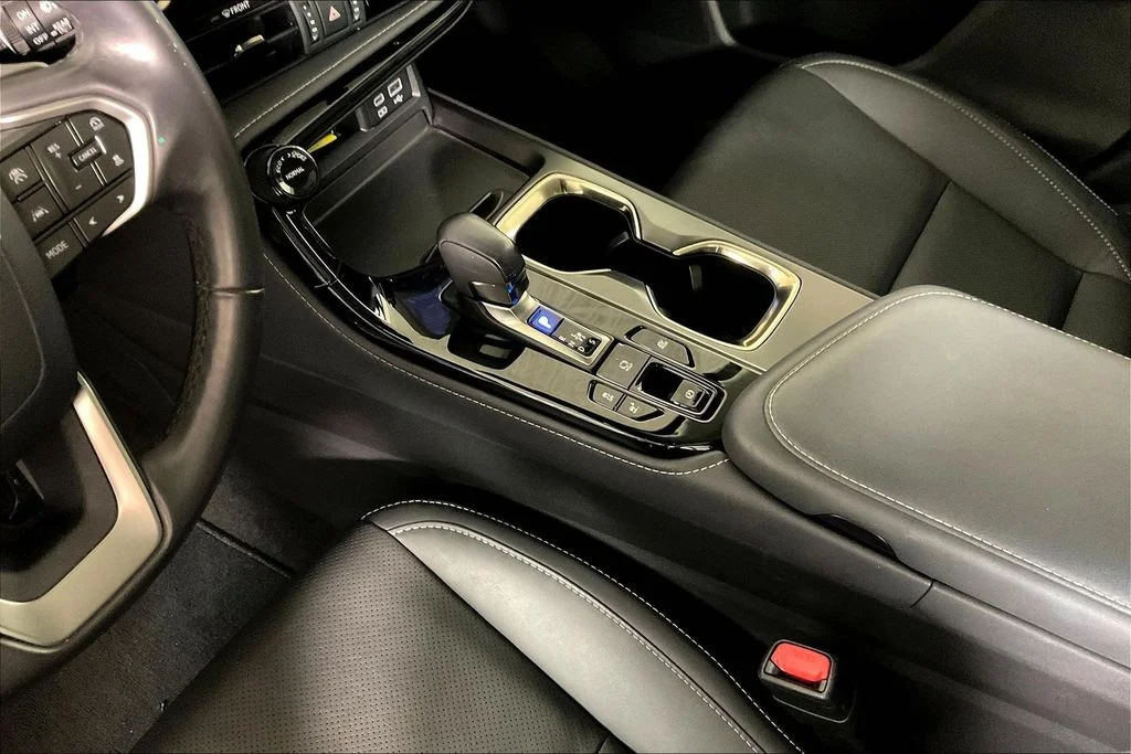 Used 2023 Black Lexus 350h Premium image 17