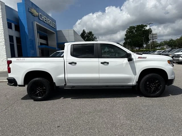 2024 Chevrolet Silverado 1500 LT Trail Boss - Photo 2