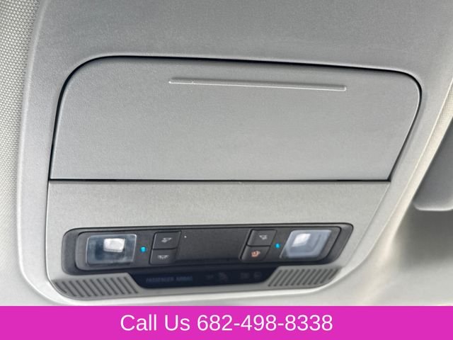 Used 2023 White Ford XLT image 24