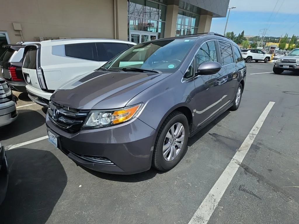 2015 Honda Odyssey EX-L with DVD Rear Entertainment System's photo