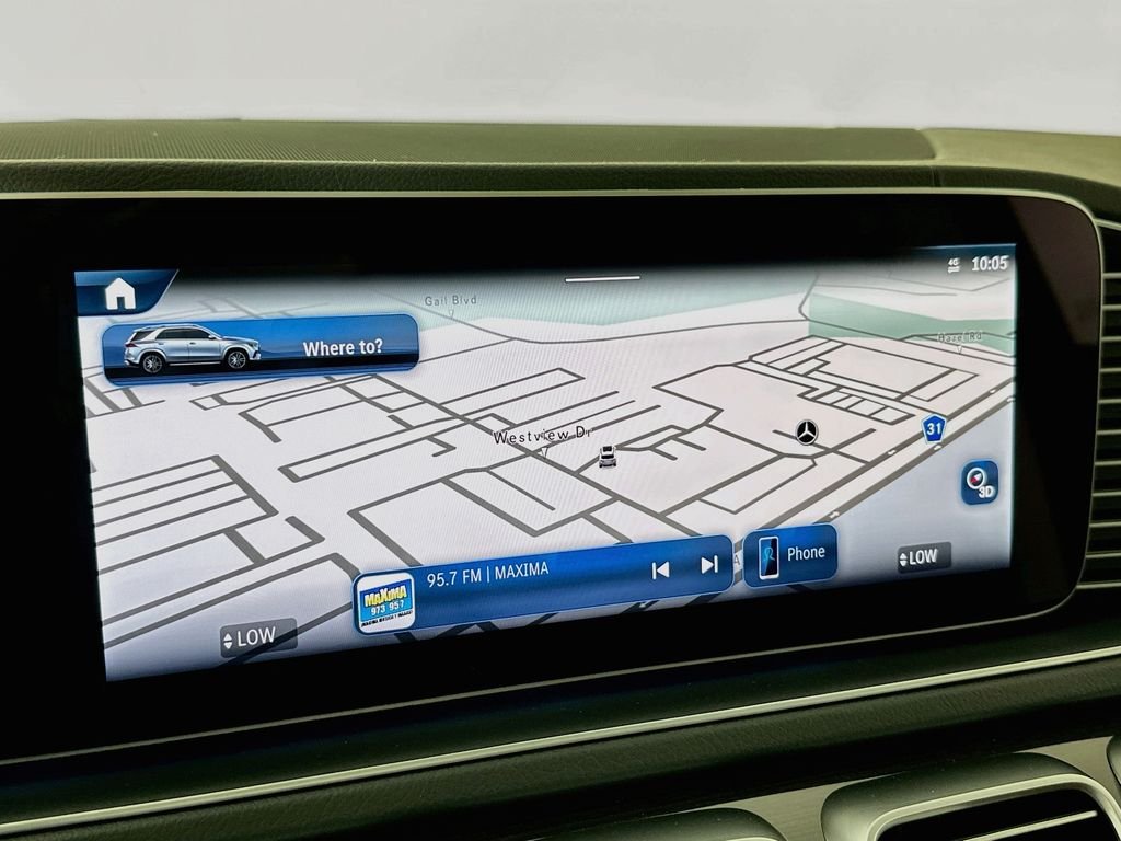 New 2026 MANUFAKTUR Moonlight White Metallic Mercedes-Benz GLE 450 image 13