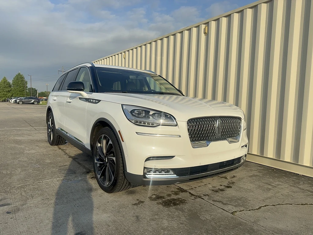 2021 Lincoln Aviator Reserve AWD's photo