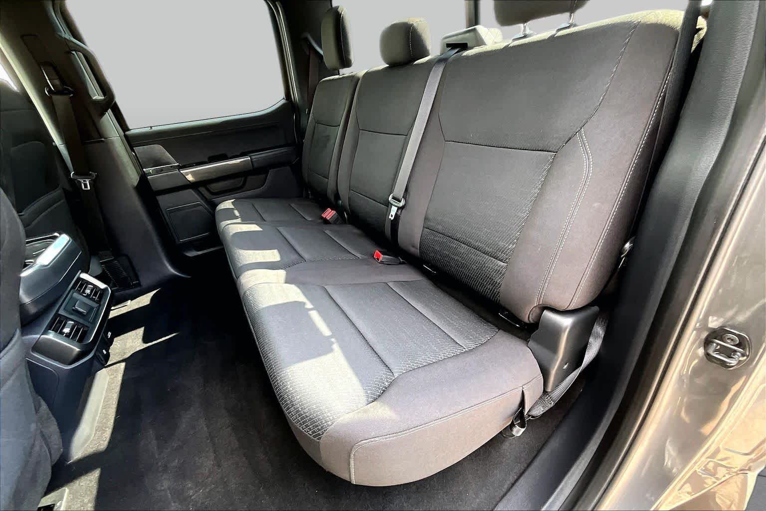 Used 2023 Carbonized Gray Metallic Ford XLT image 21