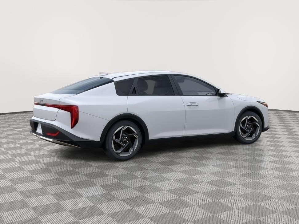 New 2025 Snow White Pearl Kia EX image 29