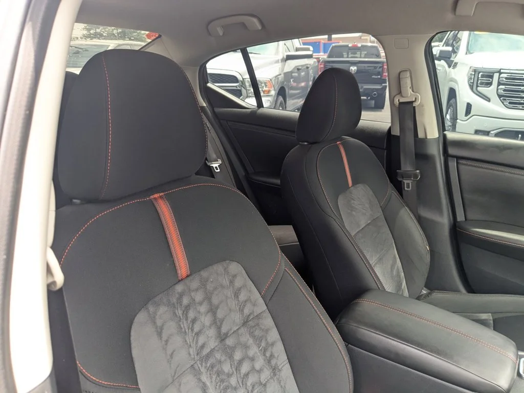 Used 2024 Super Black Nissan SR image 26