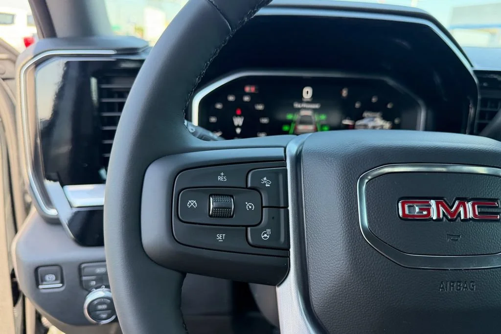 New 2026 Sterling Metallic GMC SLE image 21