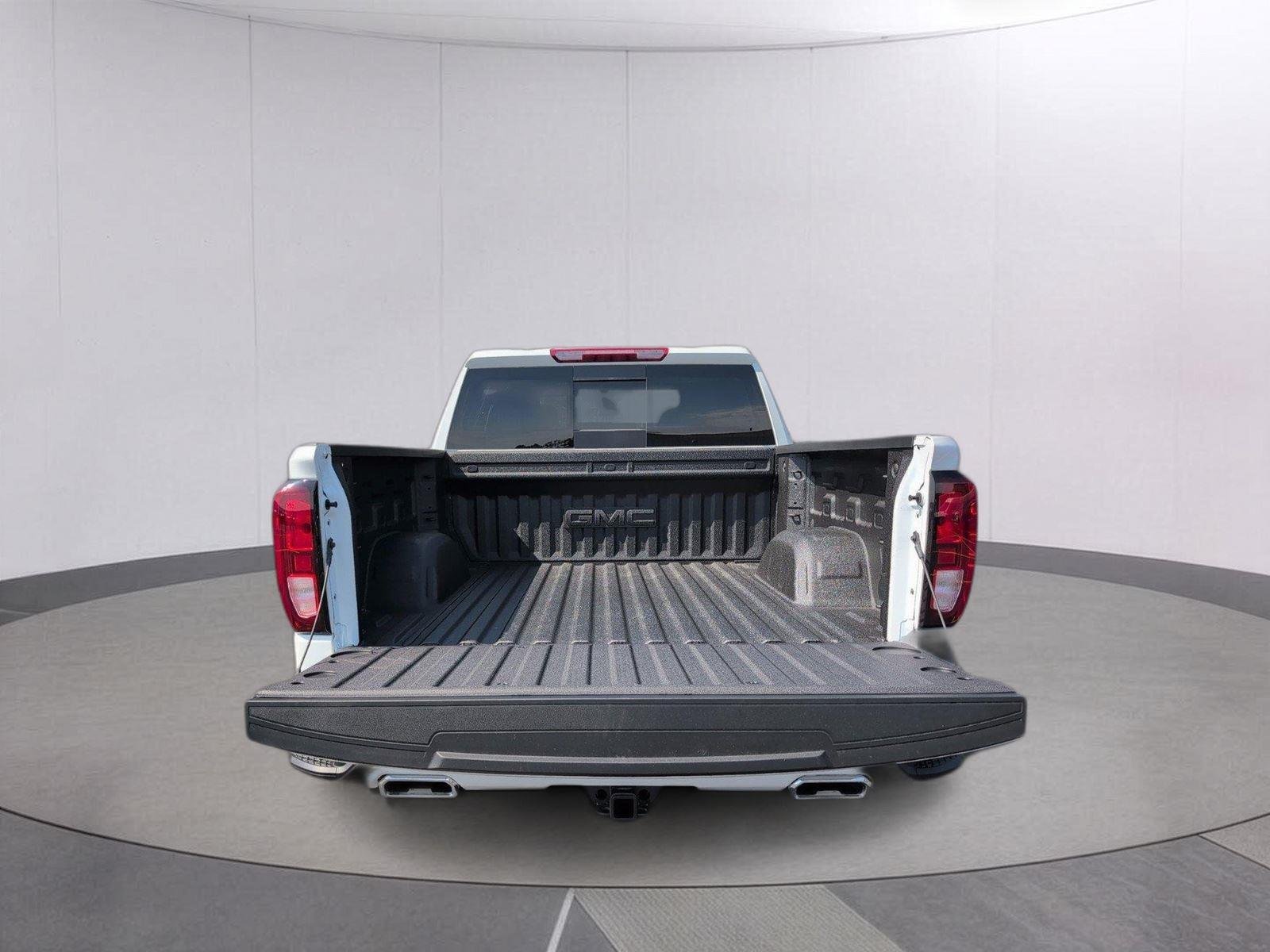 New 2026 Summit White GMC Elevation image 5