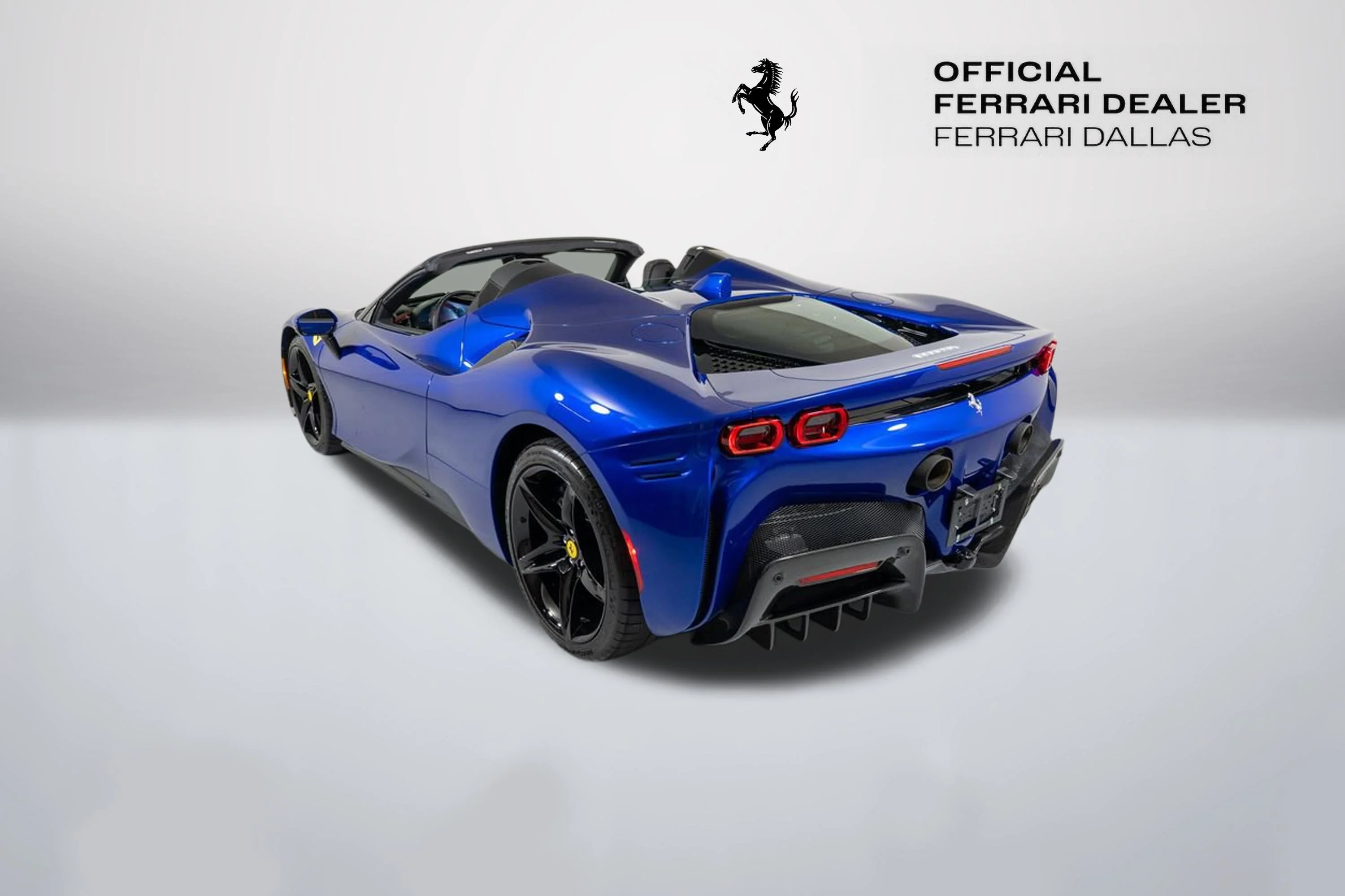 Used 2022 Extra Sample Ferrari Base image 26