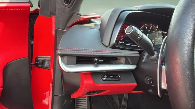 Used 2022 Red Chevrolet Stingray image 22