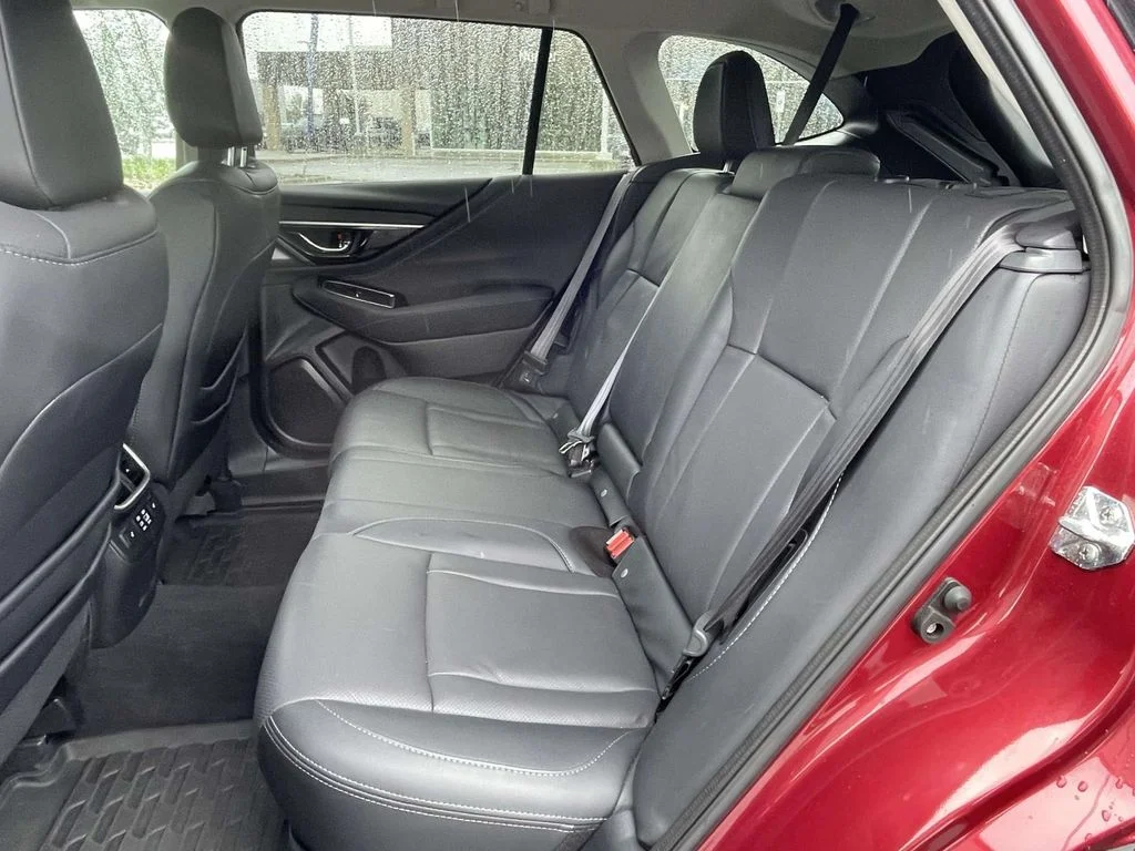 Used 2025 Crimson Red Pearl Subaru Limited image 3