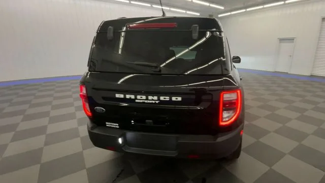 Used 2022 Shadow Black Ford Outer Banks 4X4 image 7