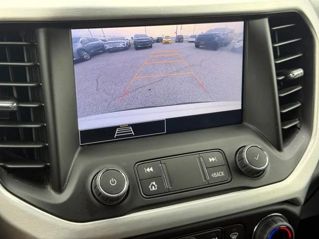 2023 GMC Acadia SLE - Photo 18