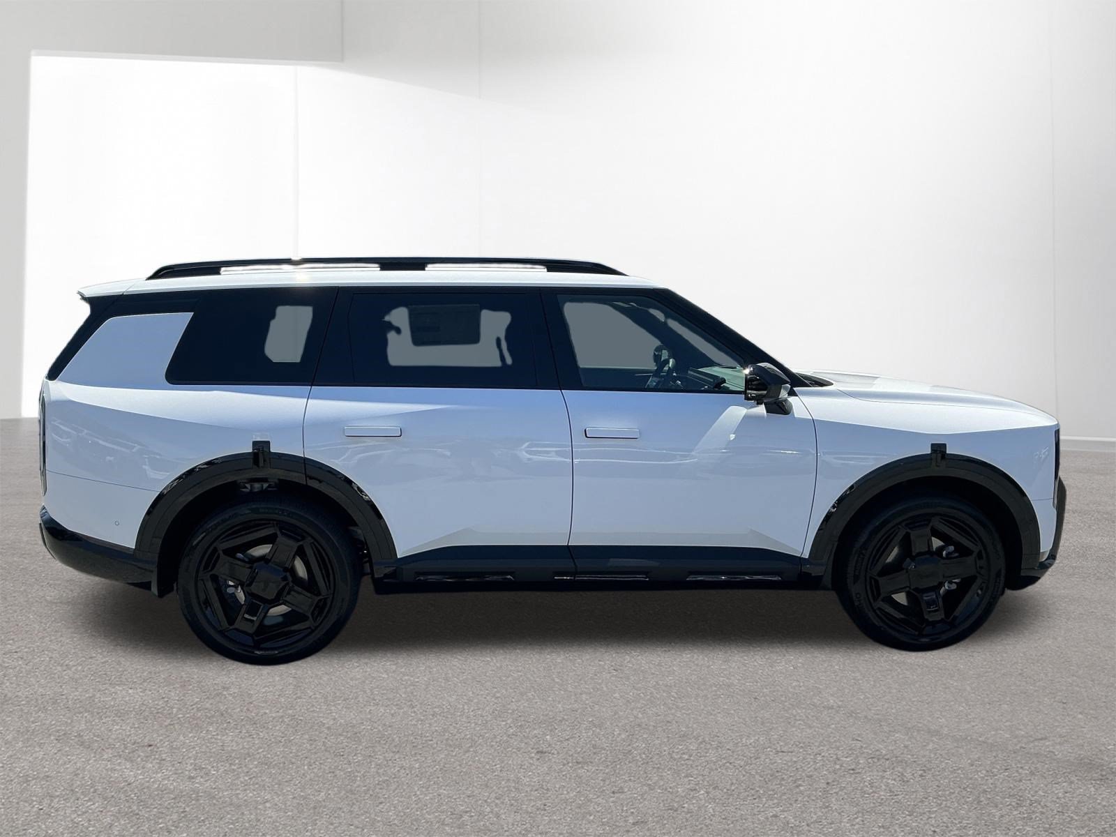 New 2027 Glacial White Pearl Kia X-LINE SX PRESTIGE image 2