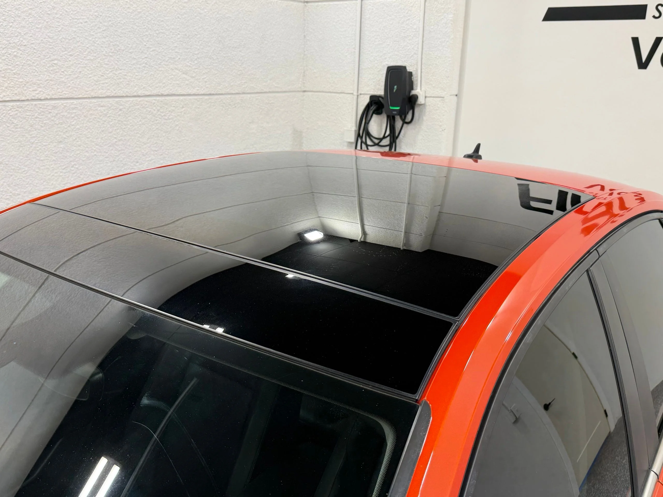Used 2019 Orange Volkswagen 1.4T SE image 19