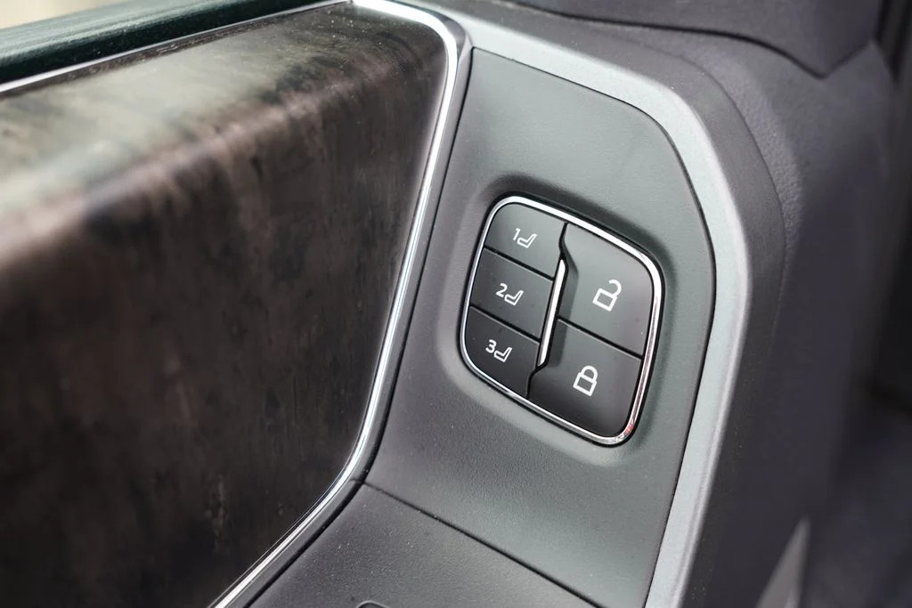 Used 2026 Gray Ford Lariat image 26
