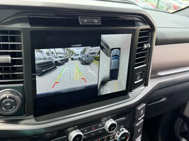 2025 Ford F-150 Platinum - Photo 18