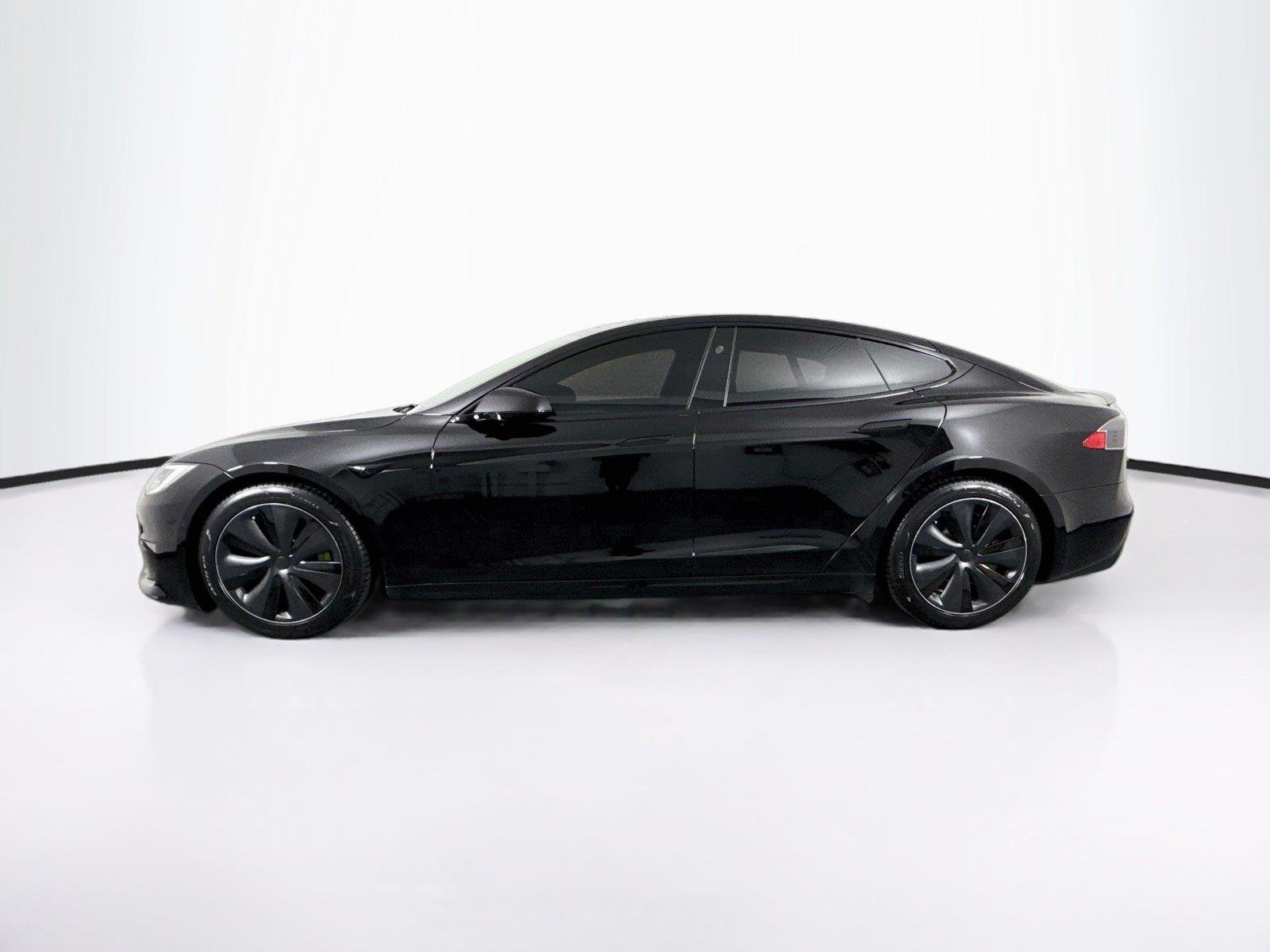 Used 2021 Solid Black Tesla Plaid image 14