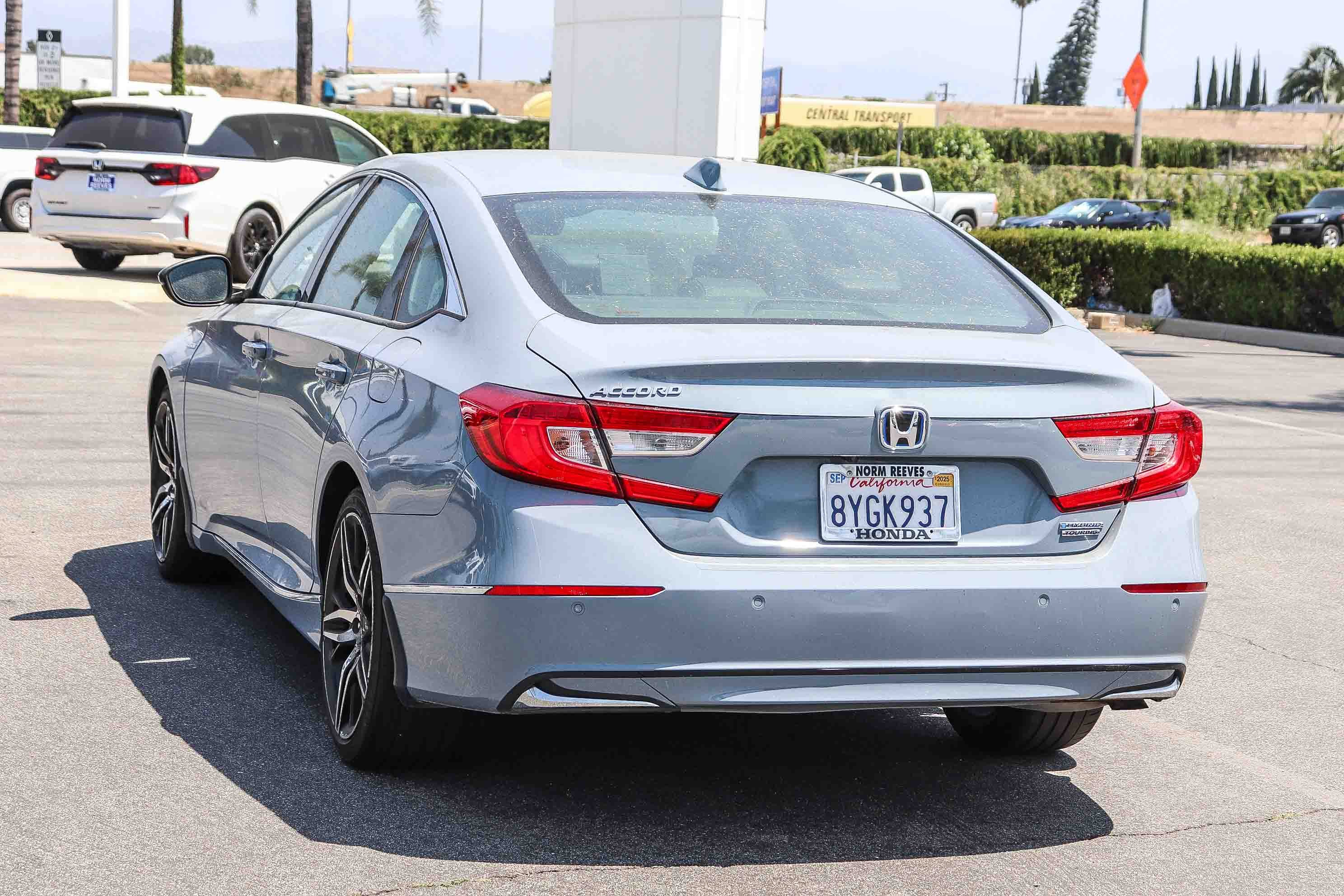 Certified Used 2021 Sonic Gray Pearl Honda Touring image 13