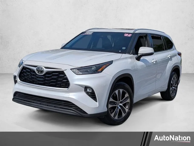 2022 Toyota Highlander XLE