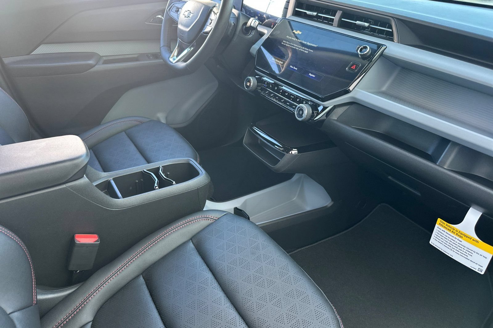2027 Chevrolet Bolt RS - Photo 16