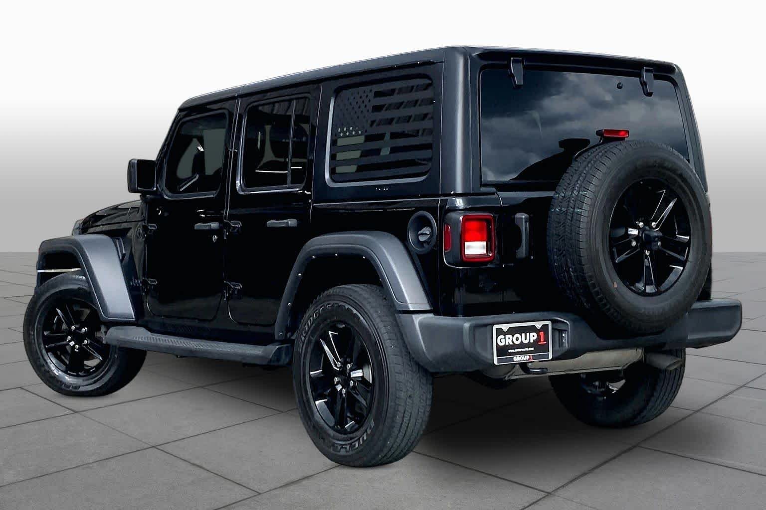 Used 2023 Black Clearcoat Jeep Sport Altitude image 12