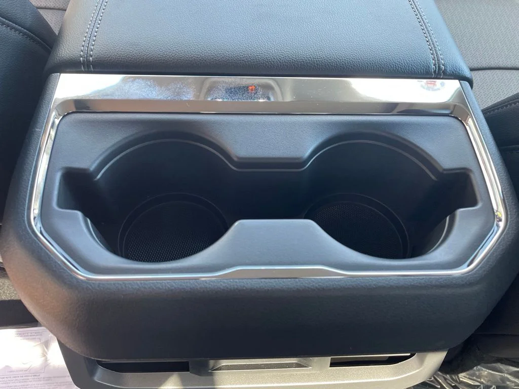 New 2026 CARBONIZED GRAY Ford Lariat image 37