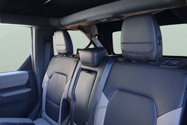 Used 2022 Carbonized Gray Metallic Ford Wildtrak image 19