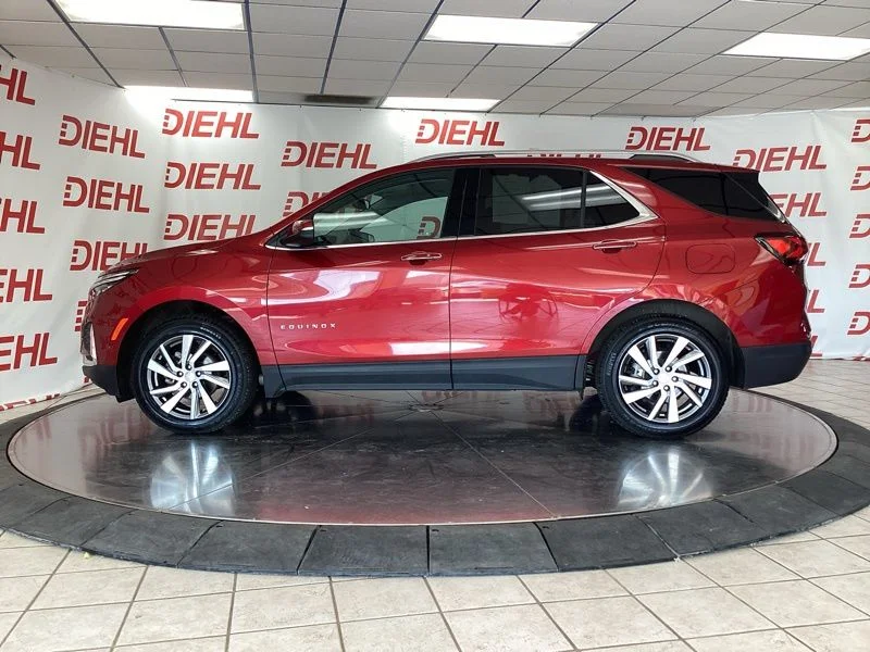 Used 2024 Red Chevrolet Premier image 4