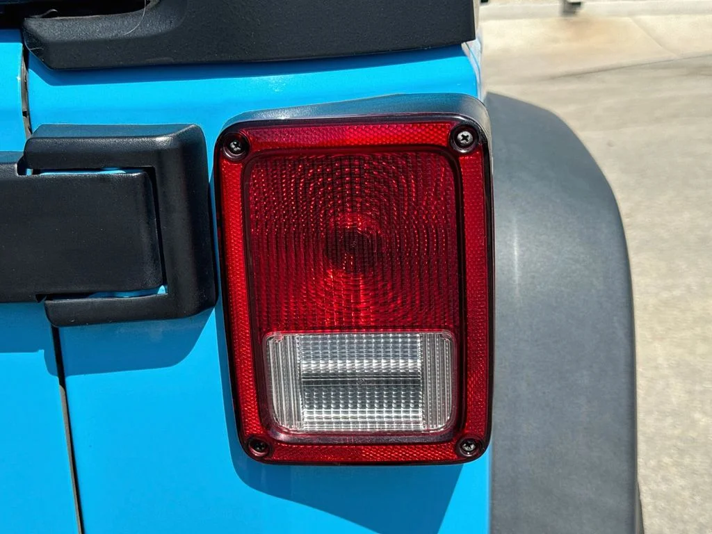 Used 2018 Blue Jeep Unlimited Sport image 28