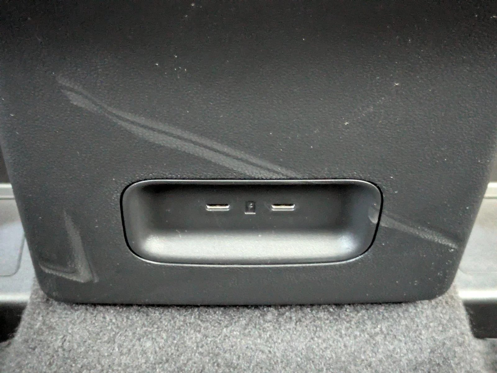New 2026 Ruby Red Metallic Tinted Clearcoat Ford Outer Banks® image 15
