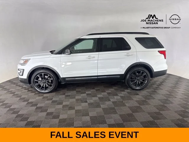 Used 2017 White Ford XLT image 10