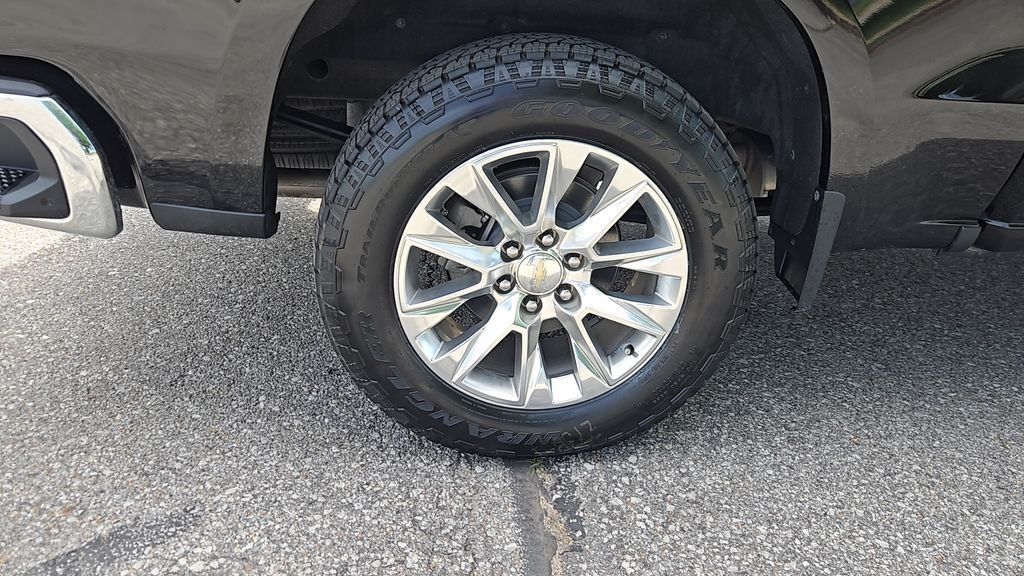 Used 2020 Black Chevrolet LTZ image 37