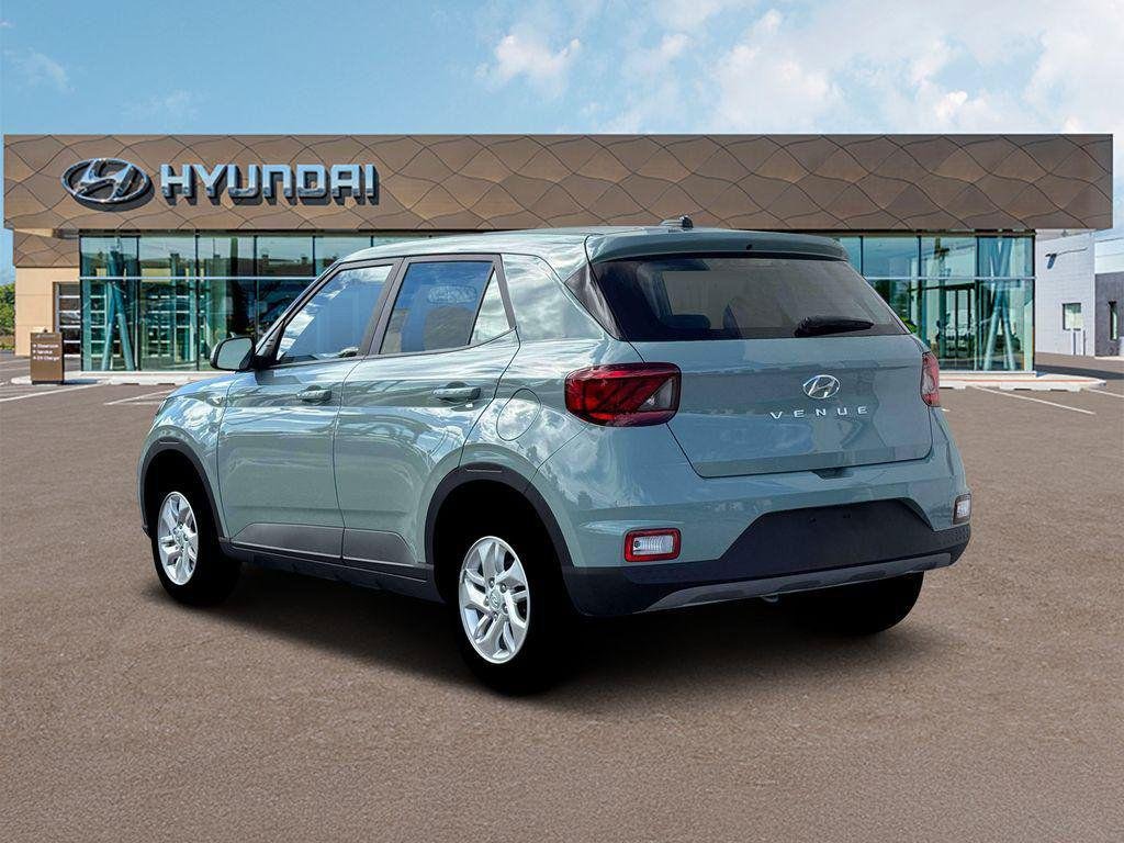 New 2026 Green Hyundai SE image 5