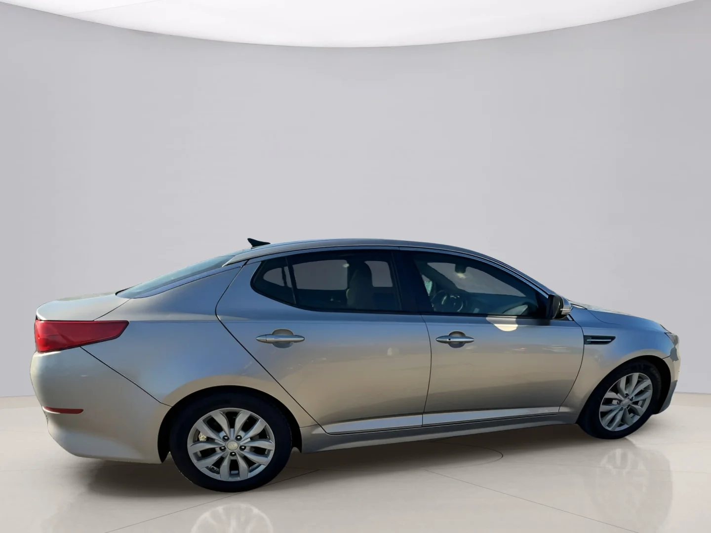 Used 2015 Silver Kia EX image 8
