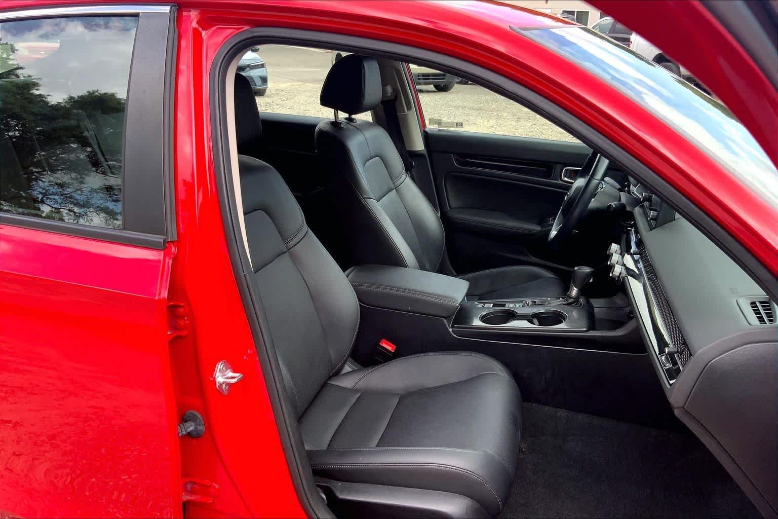 Used 2023 Rallye Red Honda EX-L image 9