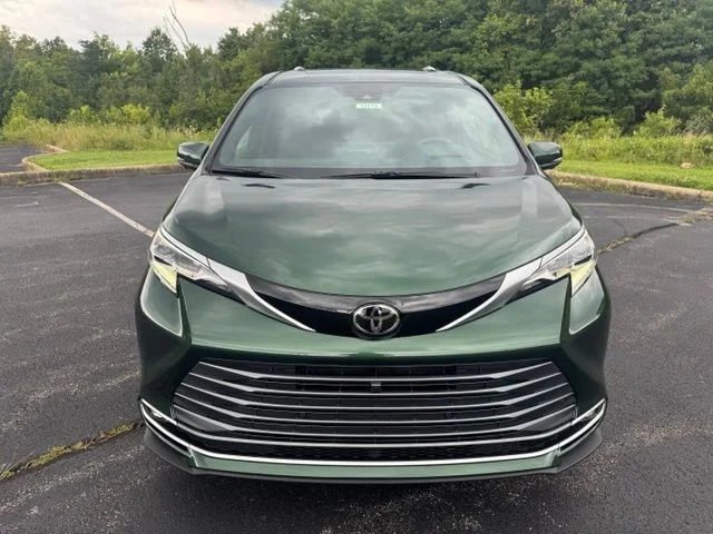 New 2026 Cypress Toyota Platinum image 8