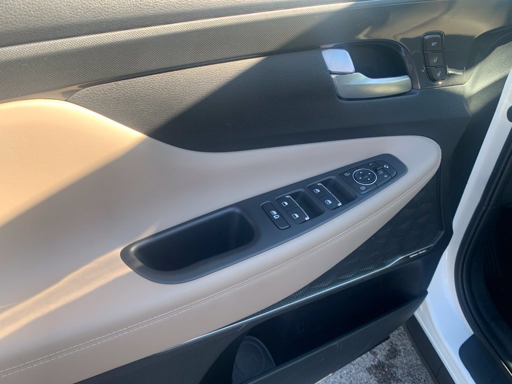 2023 Hyundai Santa Fe Limited - Photo 12