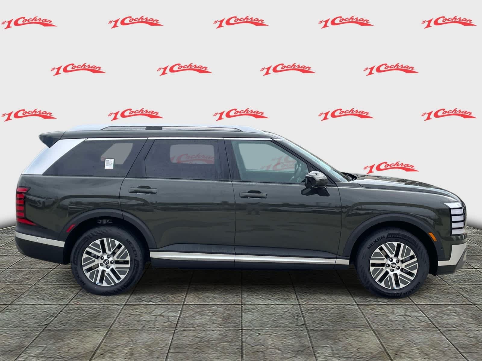 New 2027 Titan Green Pearl Hyundai SEL Premium 8P image 6