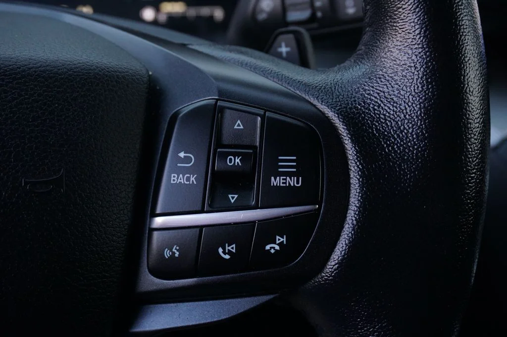 Used 2020 Black Ford XLT image 23