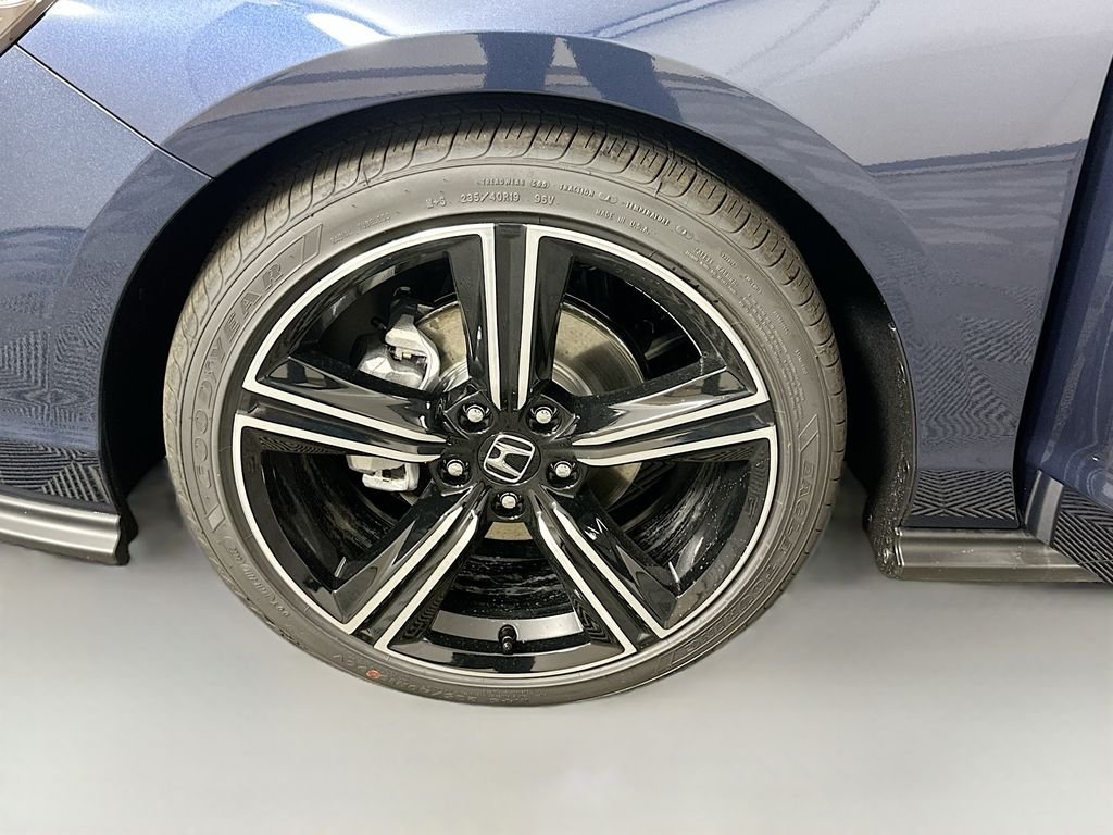 New 2026 Canyon River Blue Metallic Honda SE image 22