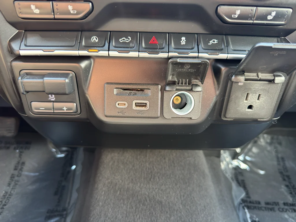 Used 2021 Quicksilver Metallic GMC SLT image 39