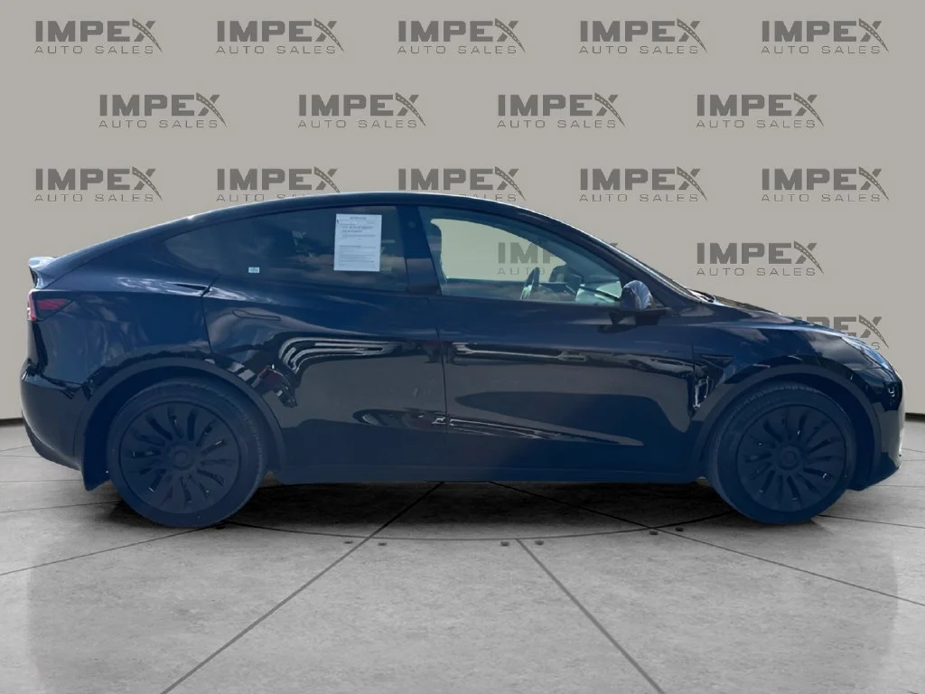 Used 2021 Black Tesla Long Range image 6