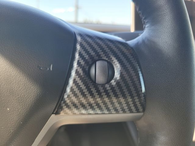Used 2024  Tesla Long Range image 27